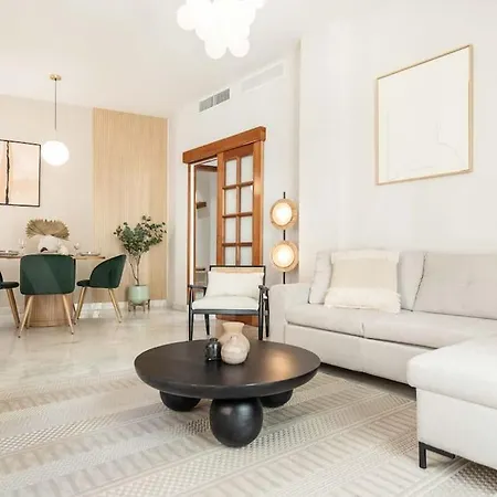 Apartment And Support - Charitable By Rems Malaga