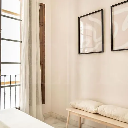 And Support - Charitable By Rems Apartment Malaga